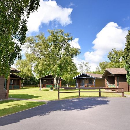 4 Pinewood Retreat Villa Лайм Риджис Екстериор снимка